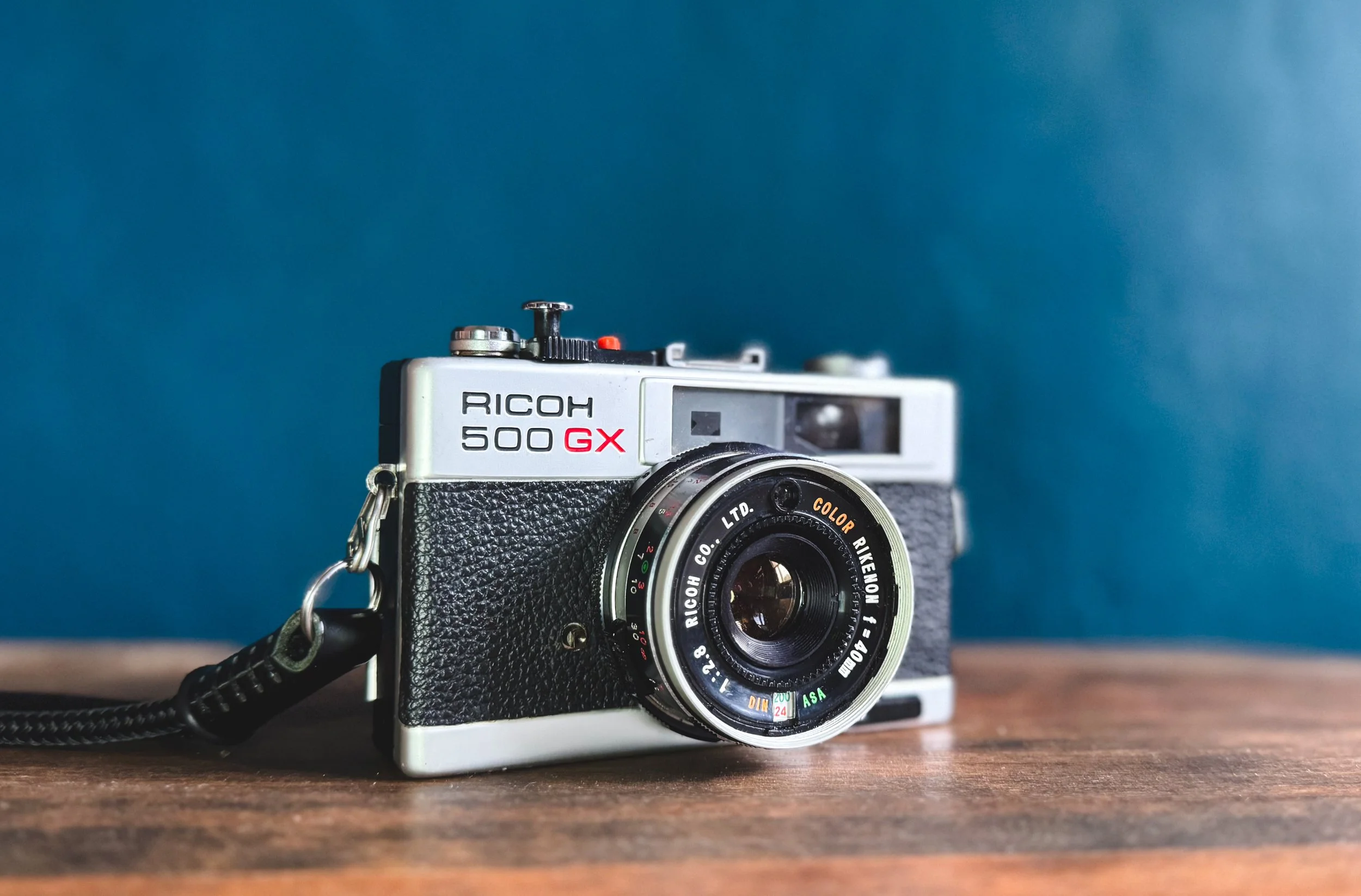 Ricoh 500GX 35 mm Camera Review with Sample Photos in England